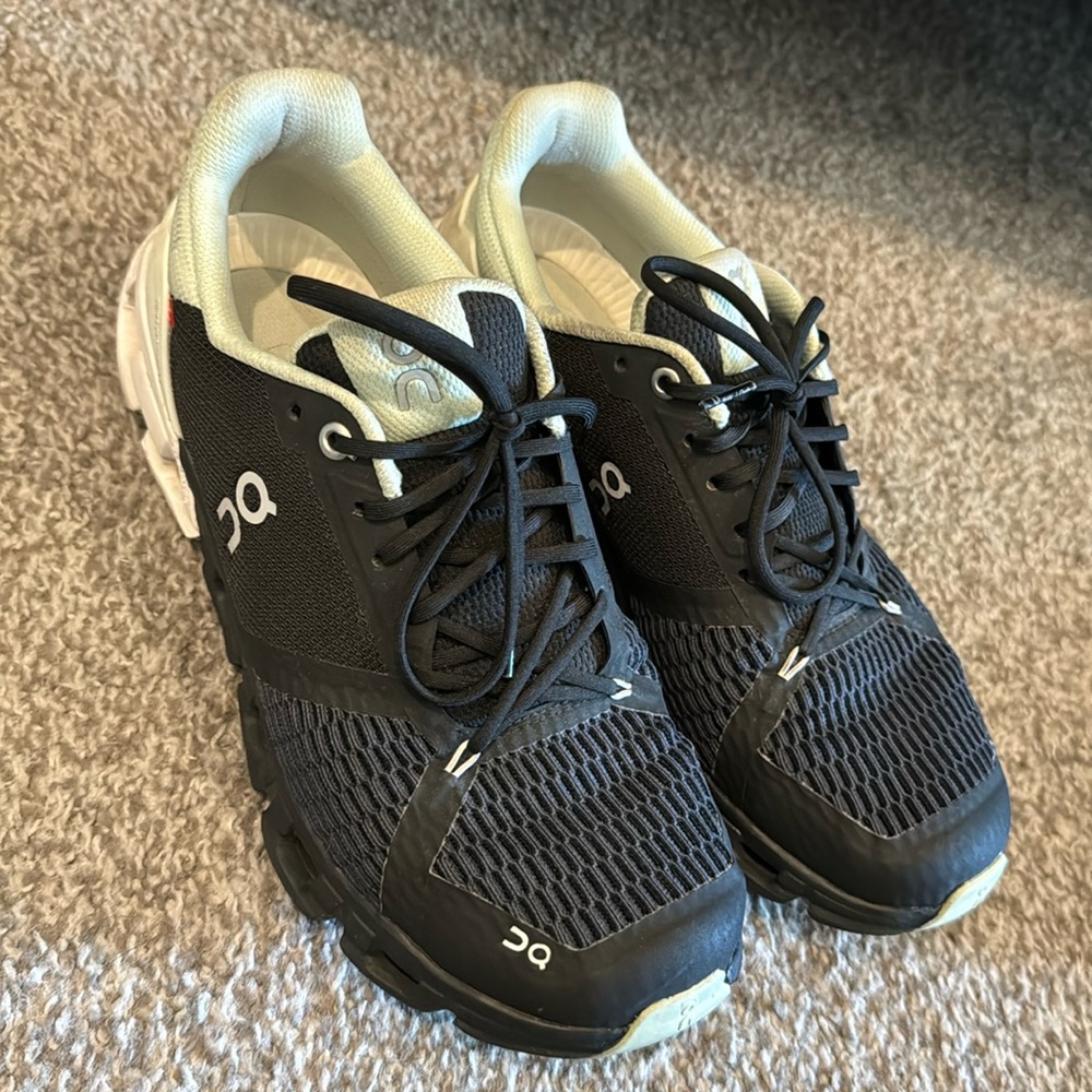 On cloud cloud flyer